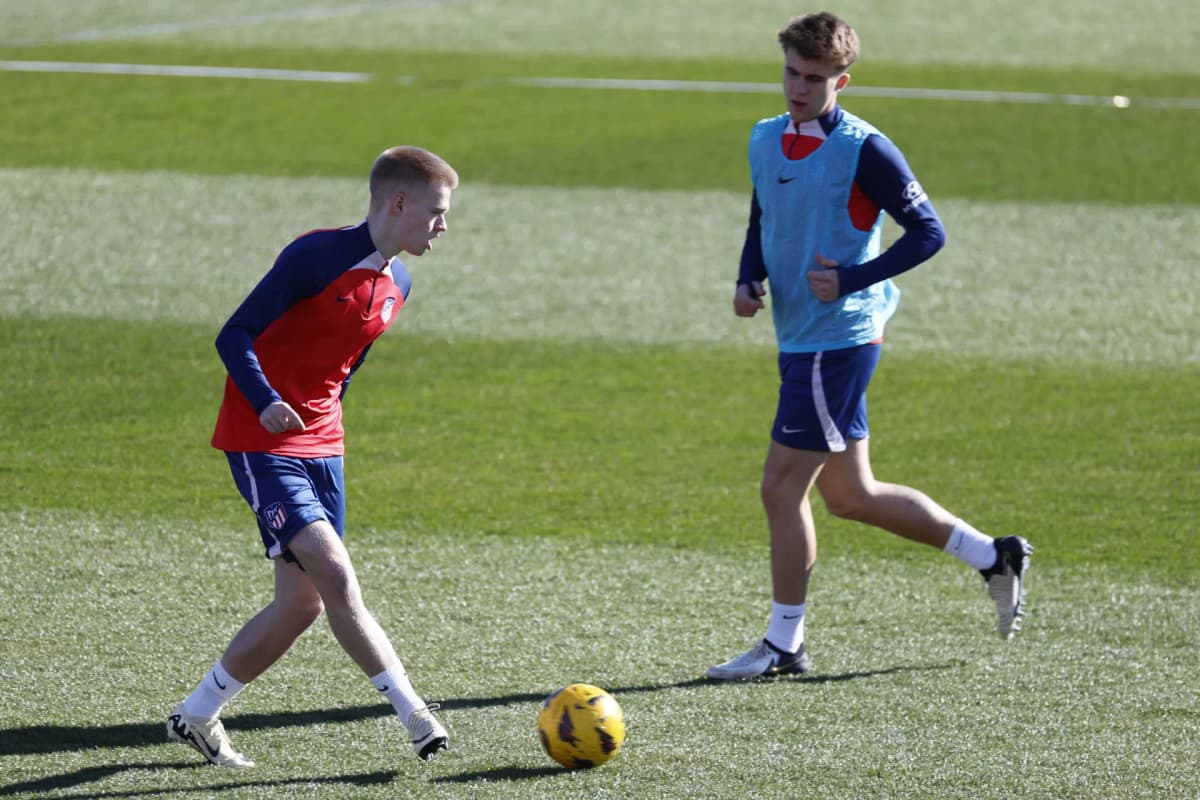 Reinildo se entrena en el gimnasio;  urguayo Giménez, Lemar y Azpilicueta, bajas en el derbi