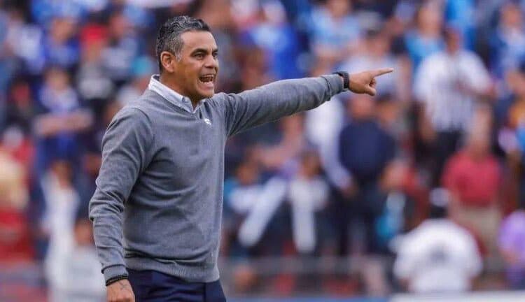 Herediano, del entrenador mexicano Altamirano, a seguir firme como el líder en Costa Rica