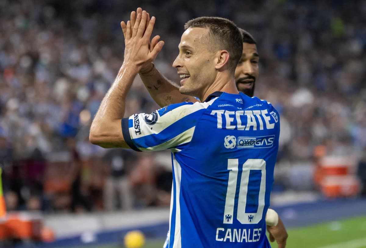 El español Canales anota su quinto con Monterrey, que salta al primer lugar del fútbol en México