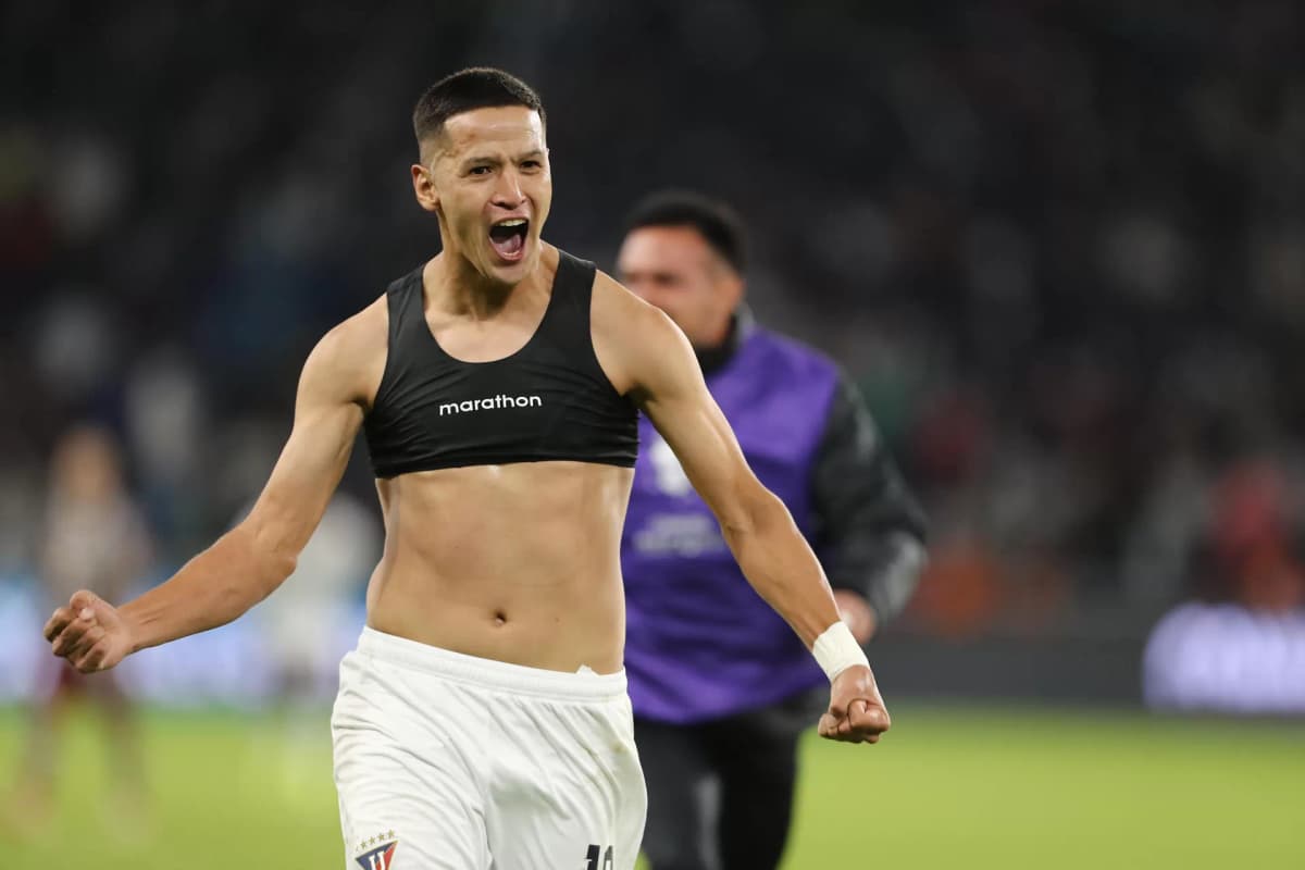 Paraguayo Arce anota para que la Liga de Quito comience con un triunfo la defensa del título del fútbol en Ecuador