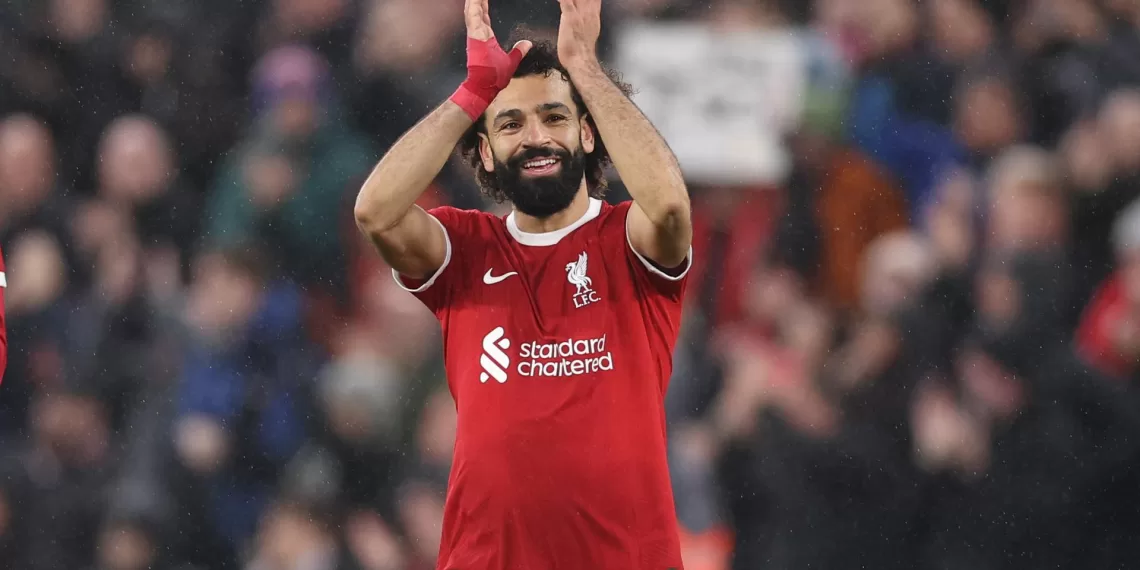 Salah vuelve a entrenarse y apunta al City