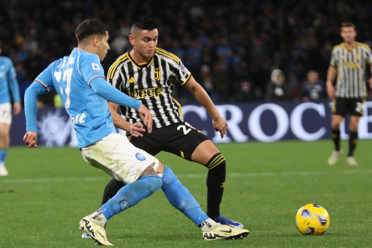 Everton compra la ficha de volante argentino para la Premier