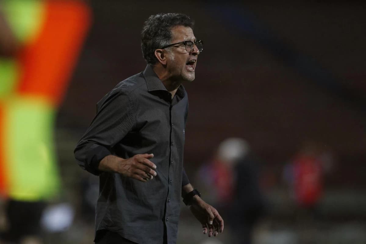 Athlético Paranaense despide al colombiano Juan Carlos Osorio