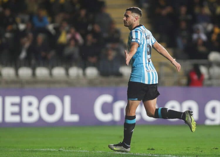 Argentinos comandan la tabla de goleadores de la suramericana