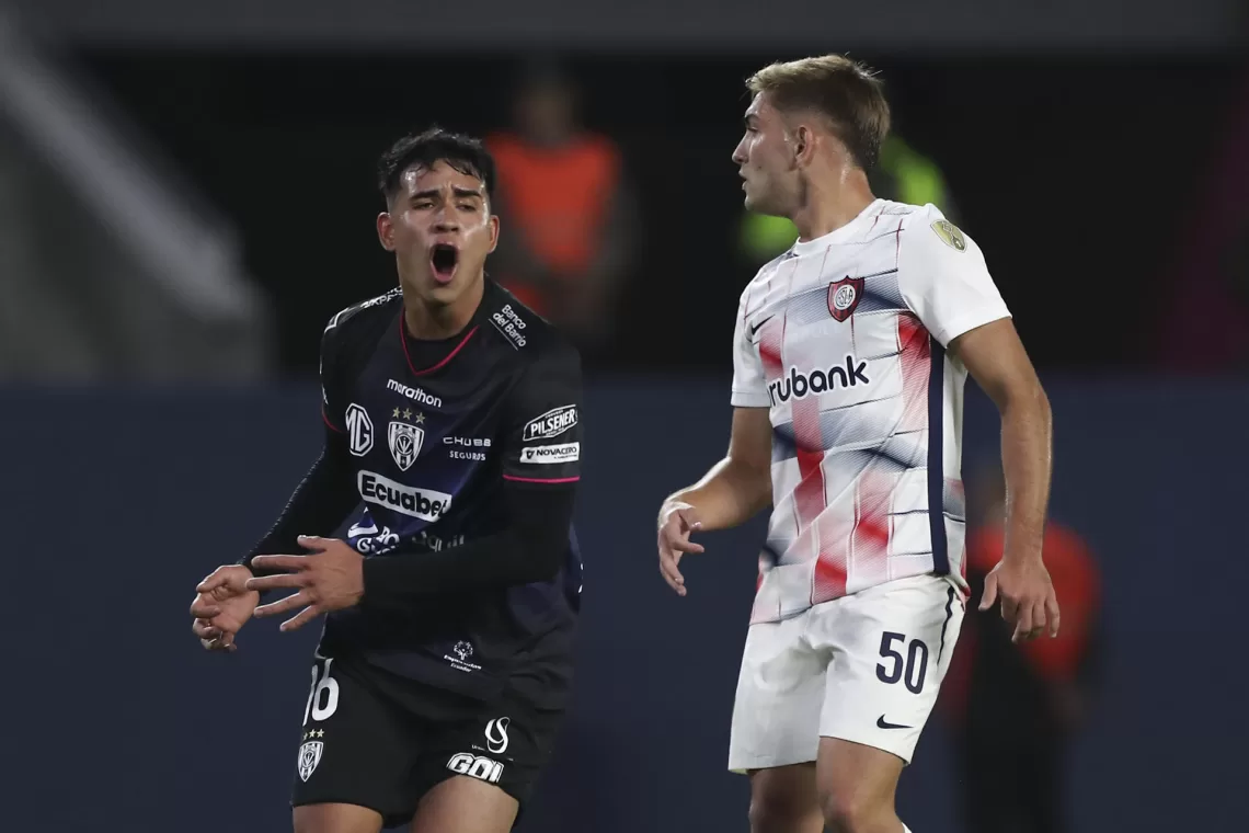 El ecuatoriano Kendry Páez, de 16 años, fabrica triunfo de Independiente del Valle sobre San Lorenzo