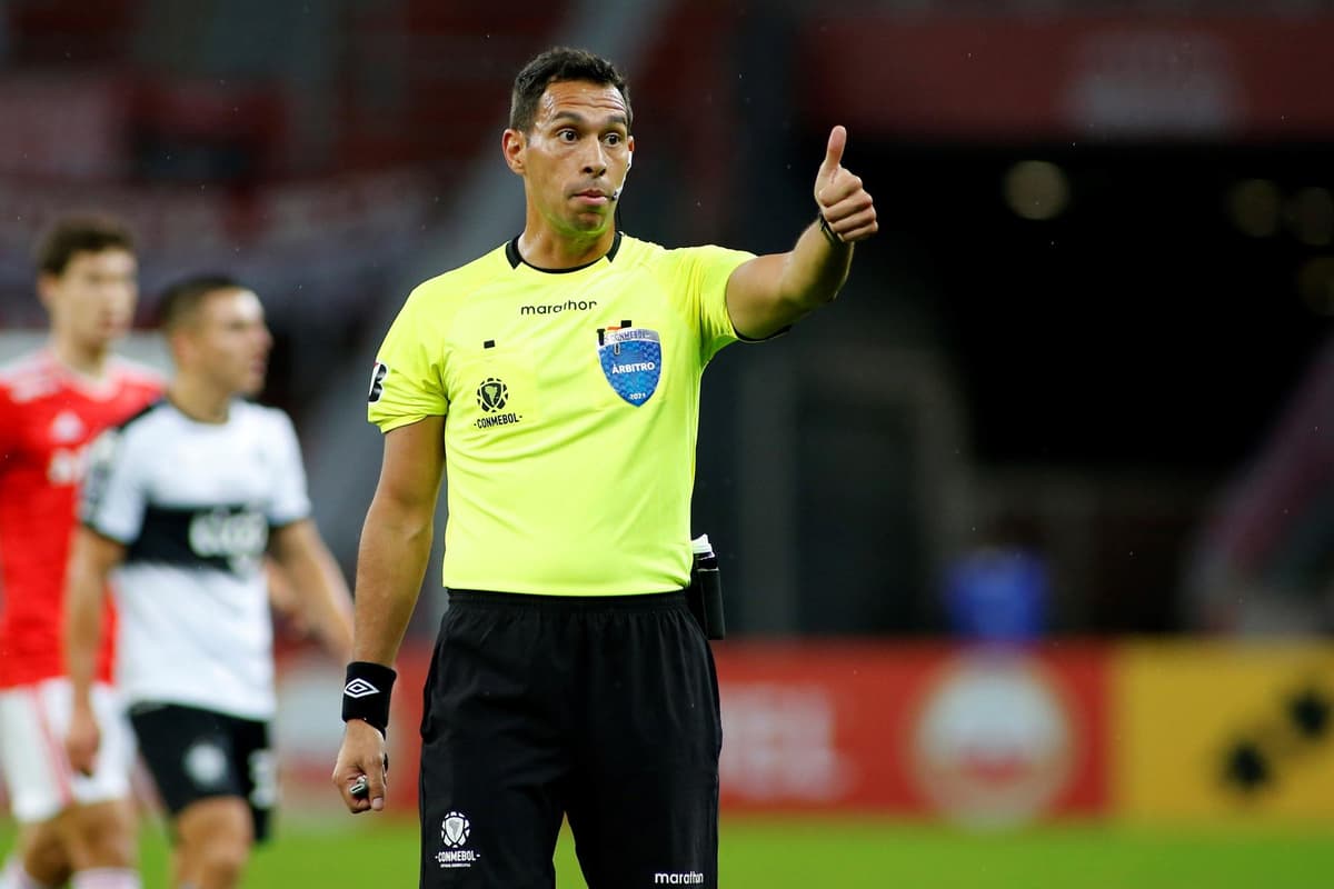Tres árbitros argentinos dirigirán partidos de la Eurocopa de Alemania