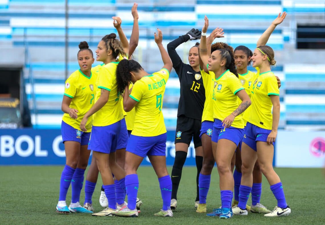 Fernandes y Ferreira dan el triunfo a Brasil sobre su clásico rival: Argentina