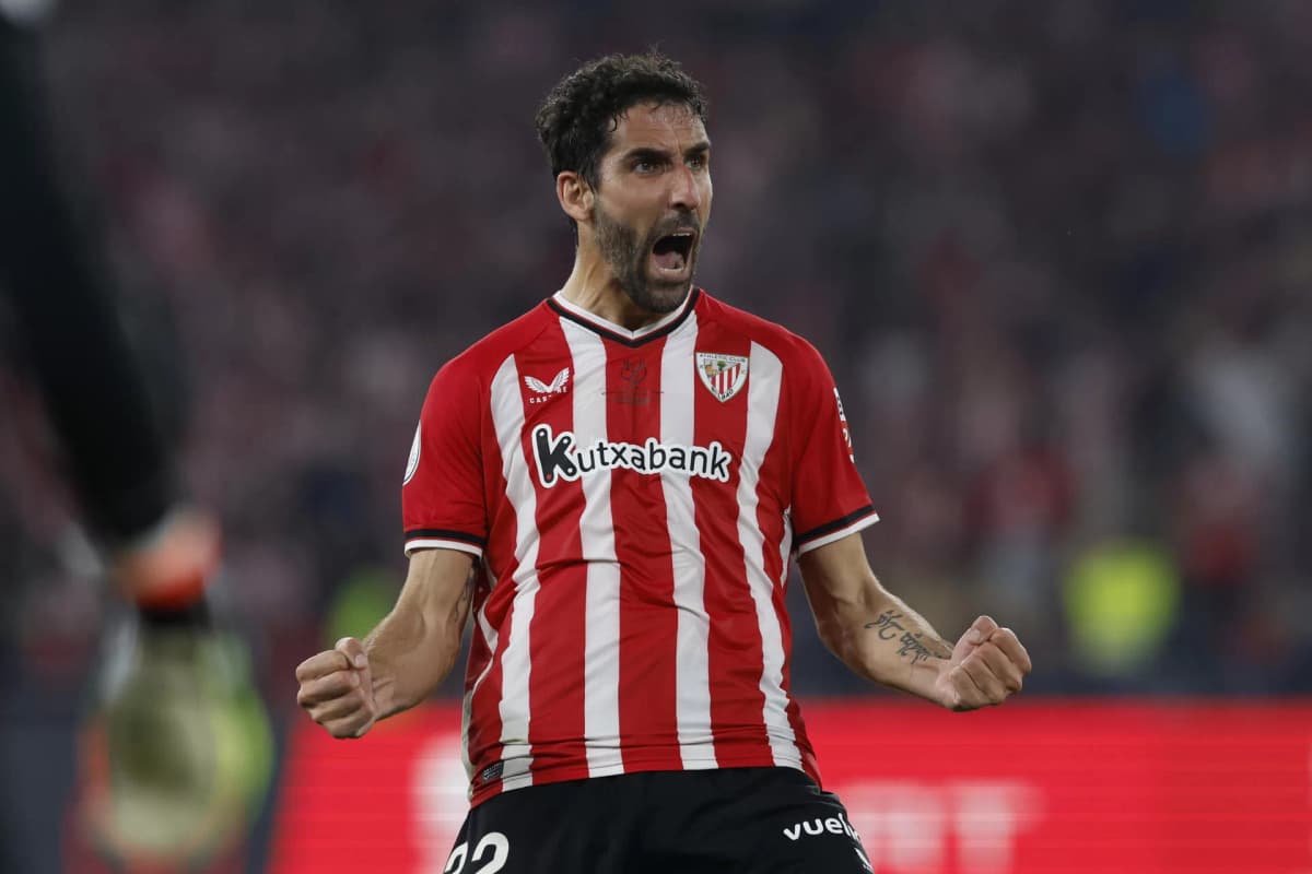 El español Raúl García colgará las botas al final de la temporada