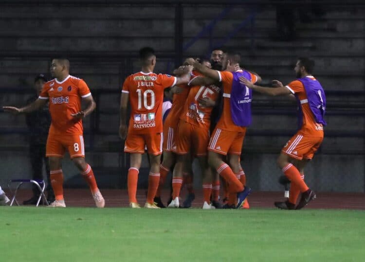 El campeón venezolano cae del trono