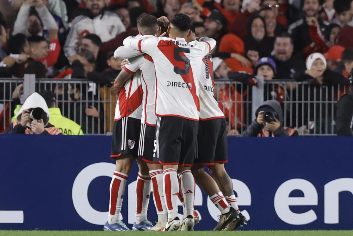 2-0. River Plate ya impone su ley a Libertad, Nacional y Táchira