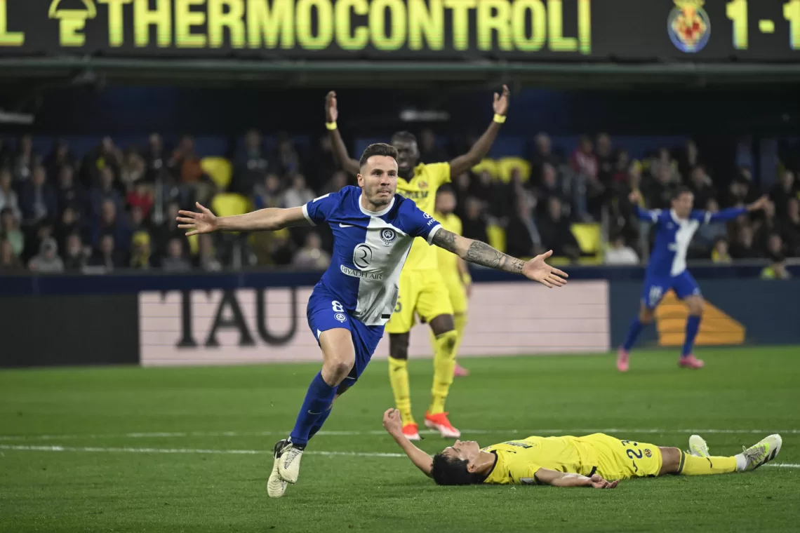 1-2. Español Saúl devuelve al Atlético a la zona de Liga de Campeones y frena al Villarreal