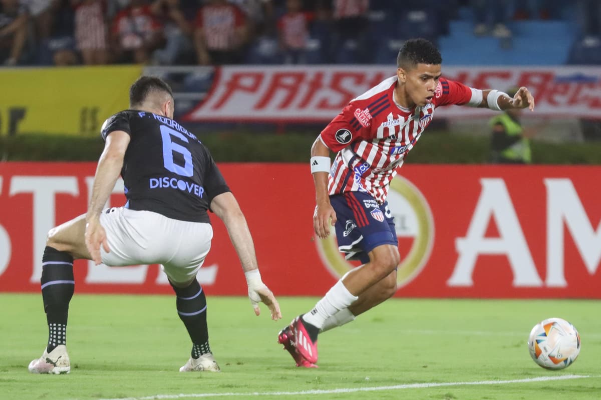 Uruguayo, paraguayo y argentino, quieren dar el primer golpe en la final colombiana