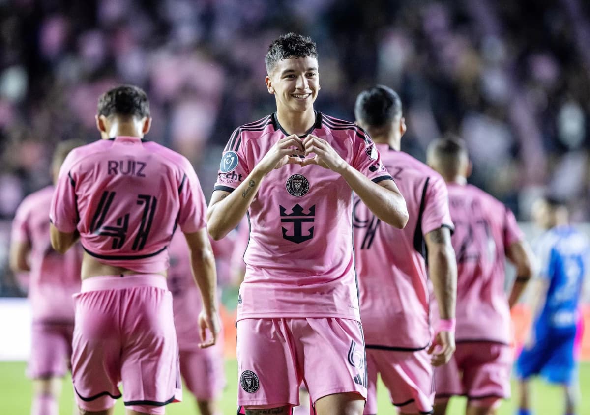 El Inter Miami, en el primer partido oficial del argentino Messi en México, busca remontar ante Monterrey