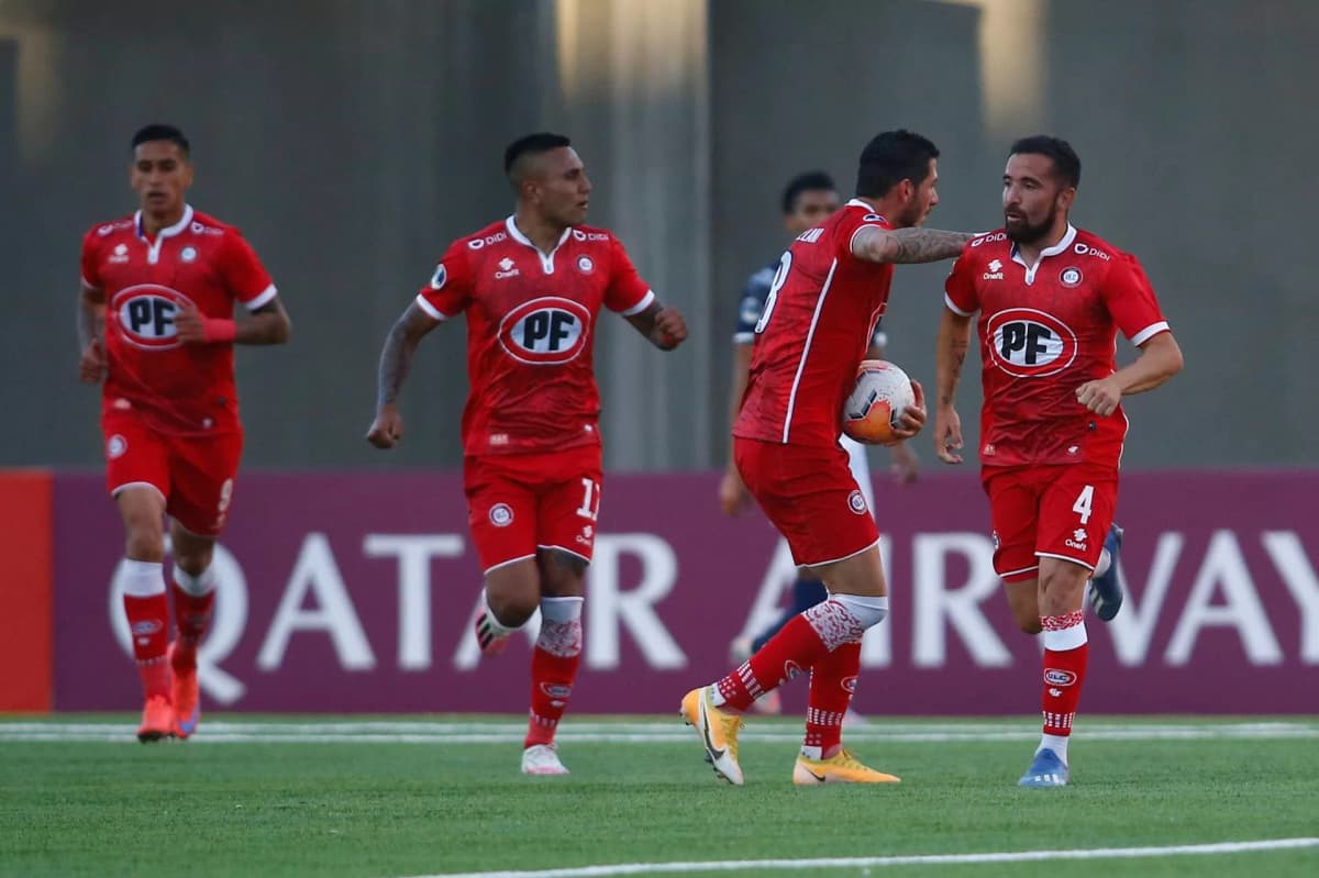0-1. Unión La Calera se lleva tres puntos de la casa de Alianza, con un gol del argentino Gigliotti