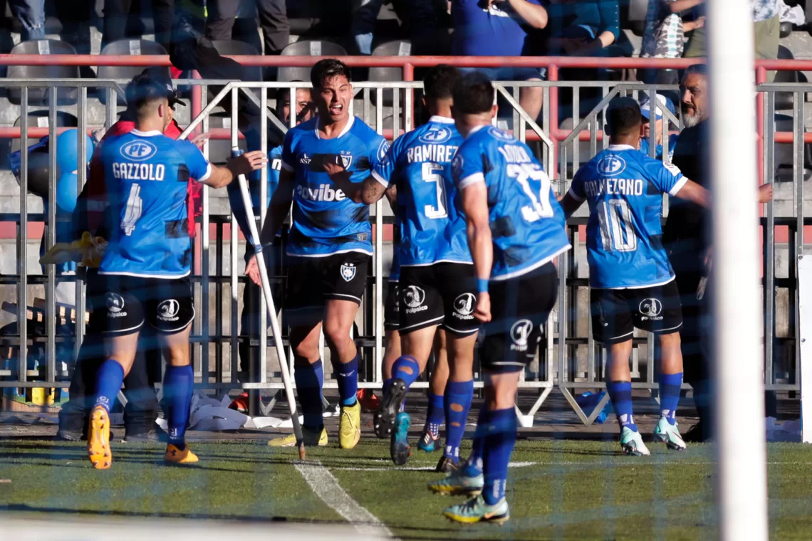 Huachipato y Estudiantes, a revertir mala racha de la Liga en Libertadores