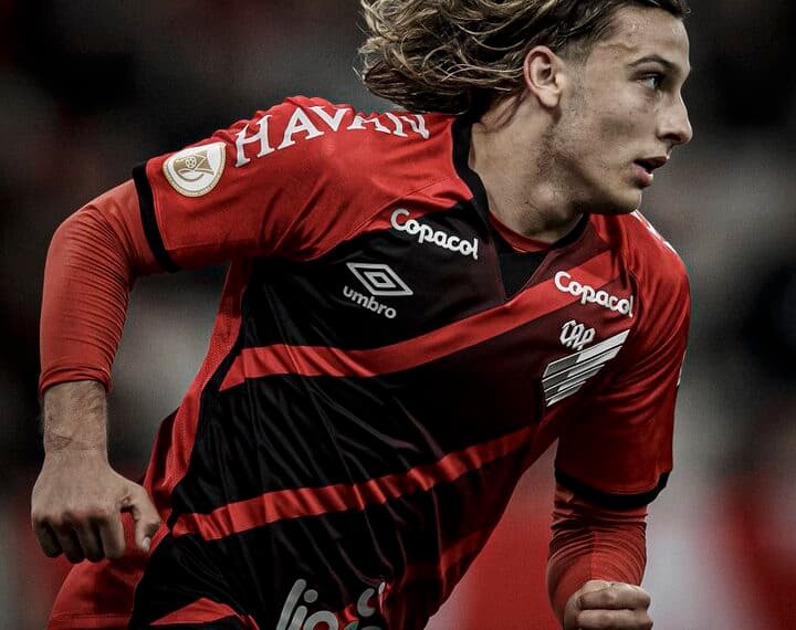 El líder del Brasileirão que brilla en la Sudamericana con goleador uruguayo.