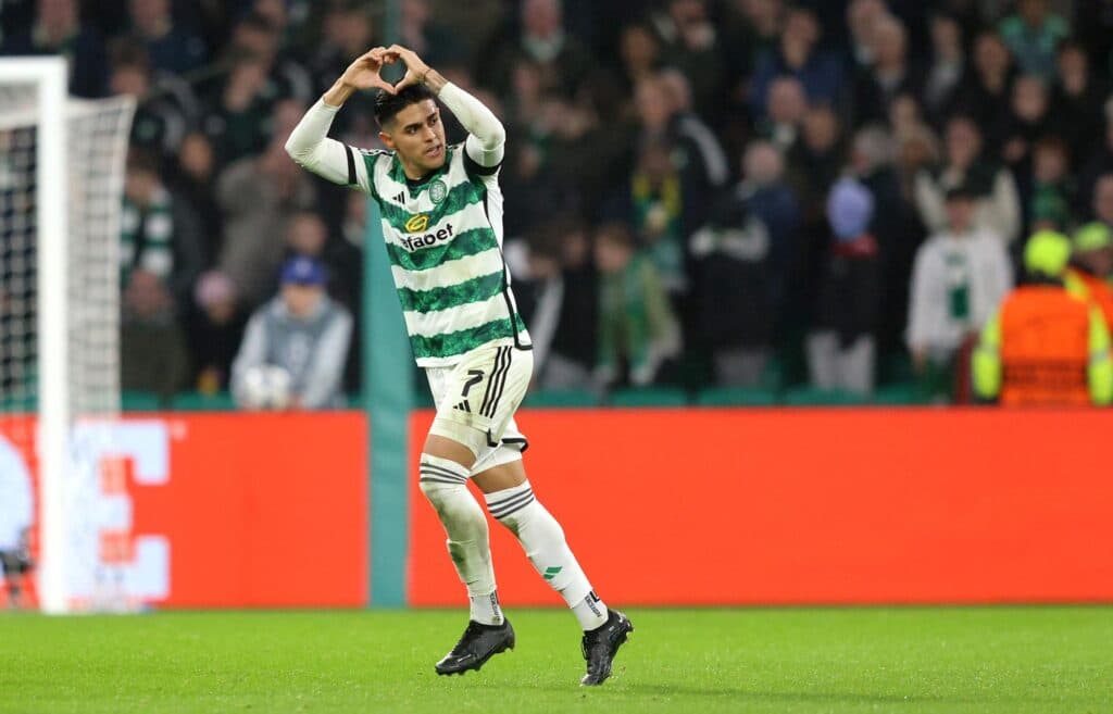 El hondureño Luis Palma abrillanta el título 54 del Celtic; Joe Hart, su retirada