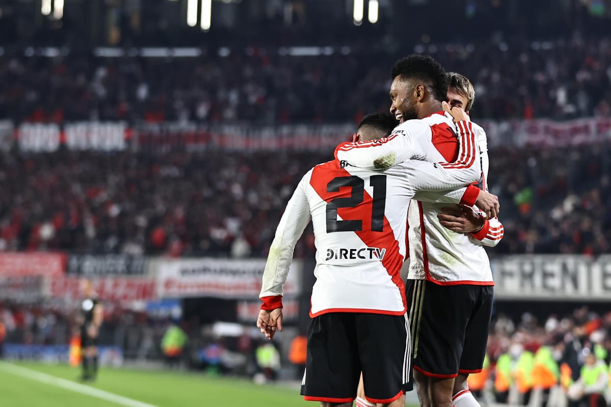 2-0. River se clasifica a los octavos de final de la Libertadores, con un doblete del colombiano Borja a Libertad