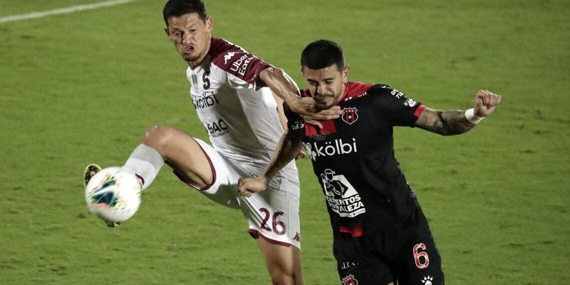 Saprissa y  Alajuelense se citan en la final del fútbol en Costa Rica