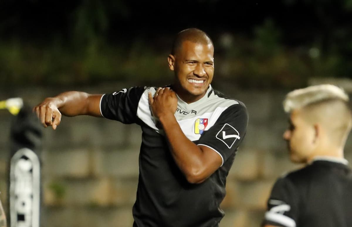 Rondón, Rincón, Soteldo, Martínez y Romo, destacan en lista de 30 de Venezuela