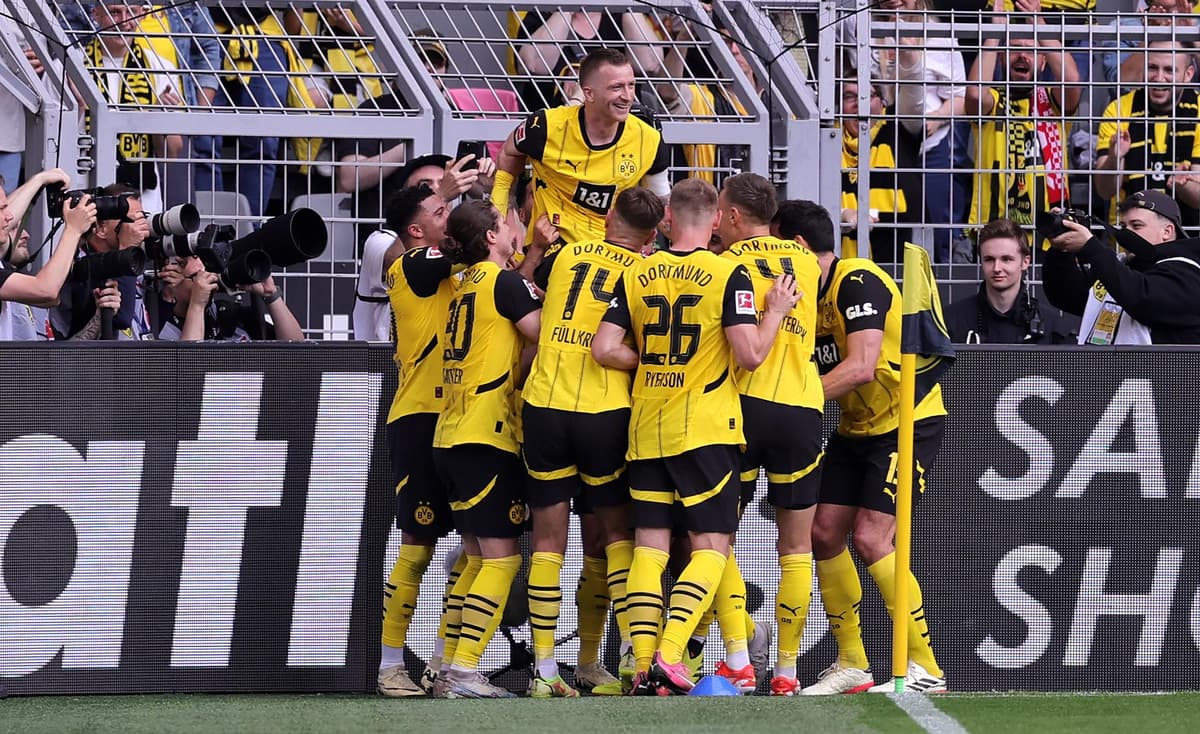 4-0. El Dortmund golea al colista en la despedida de Reus