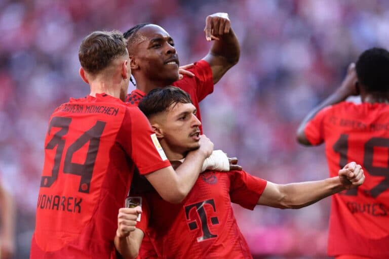 2-0. El español Bryan Zaragoza, Zvonarek y Goretzka consuelan al Bayern en el partido 500 de Neuer