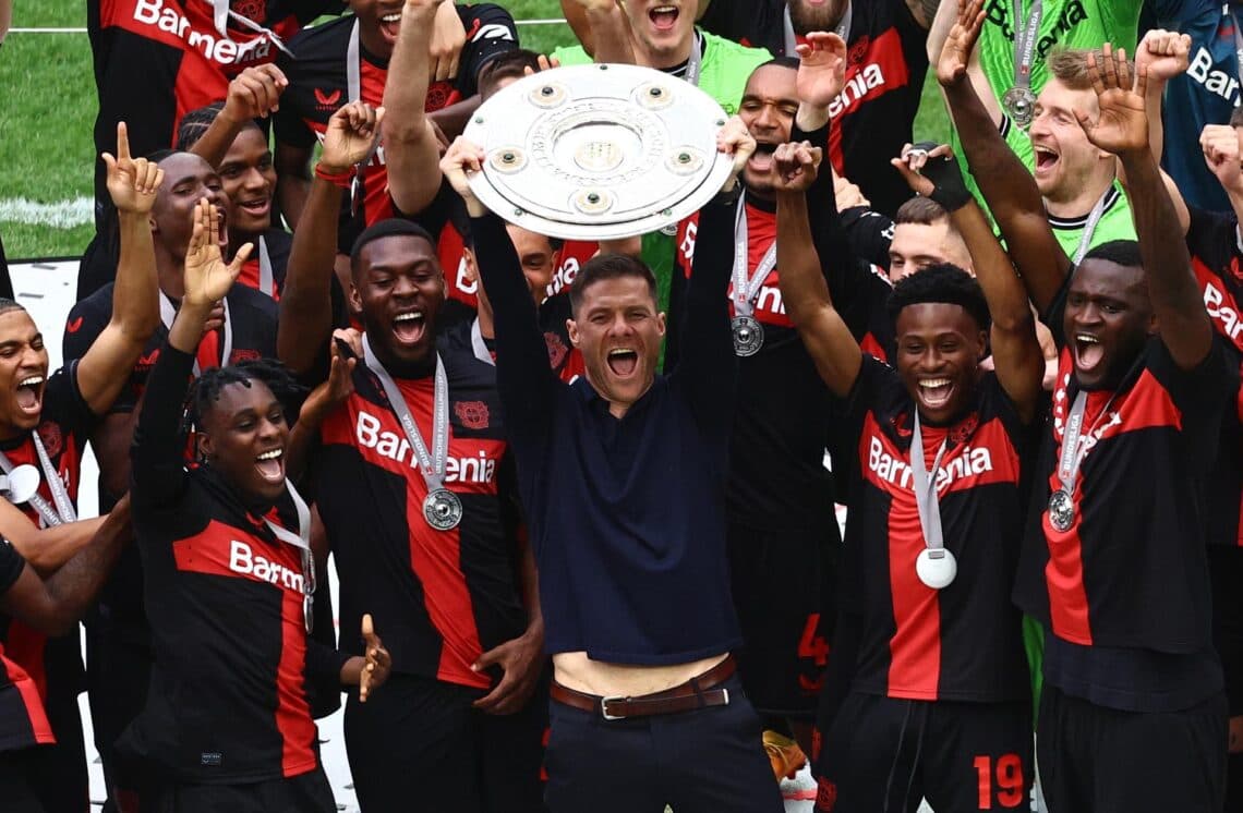 2-1. El español Xabi Alonso culmina su invencible Bundesliga