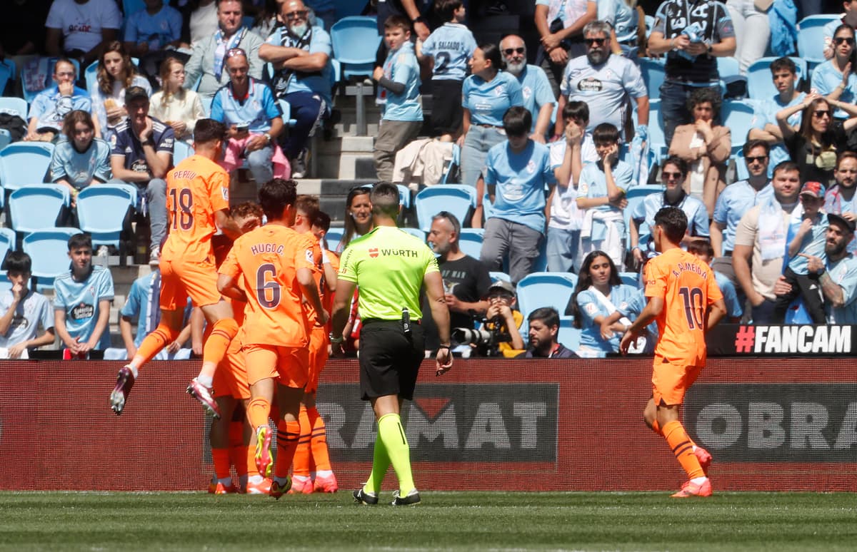 2-2. Festival de goles y empate en una tarde de despedidas