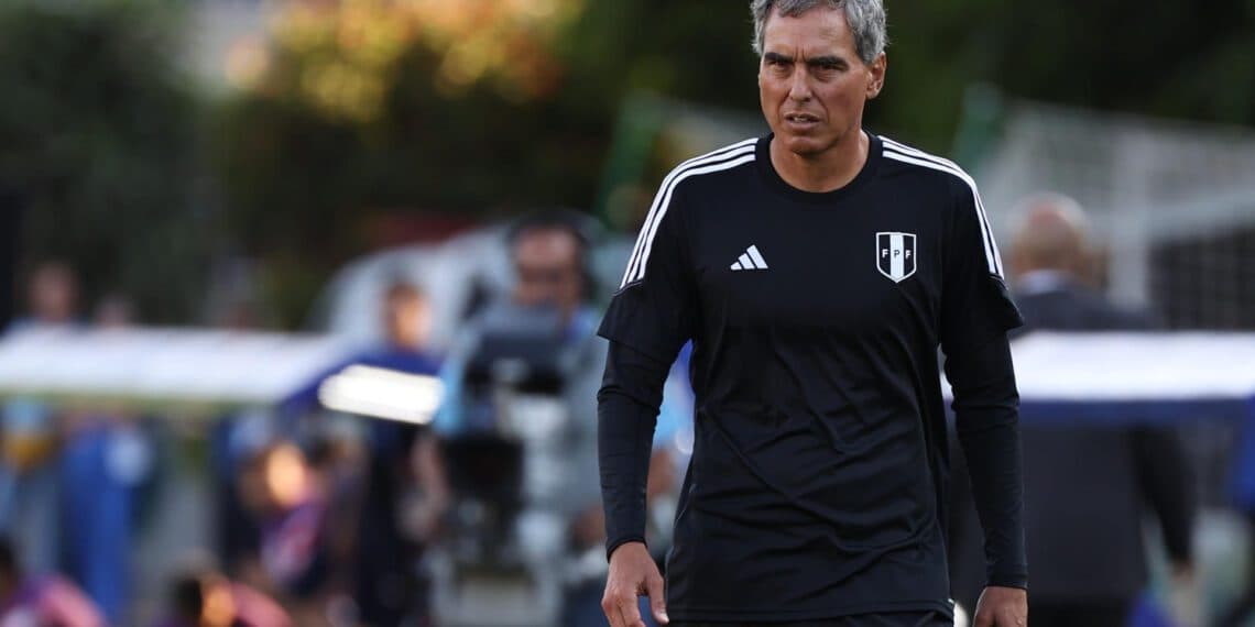 José ‘Chemo’ del Solar amenaza con dejar la sub-20 de Perú si clubes no ceden jugadores