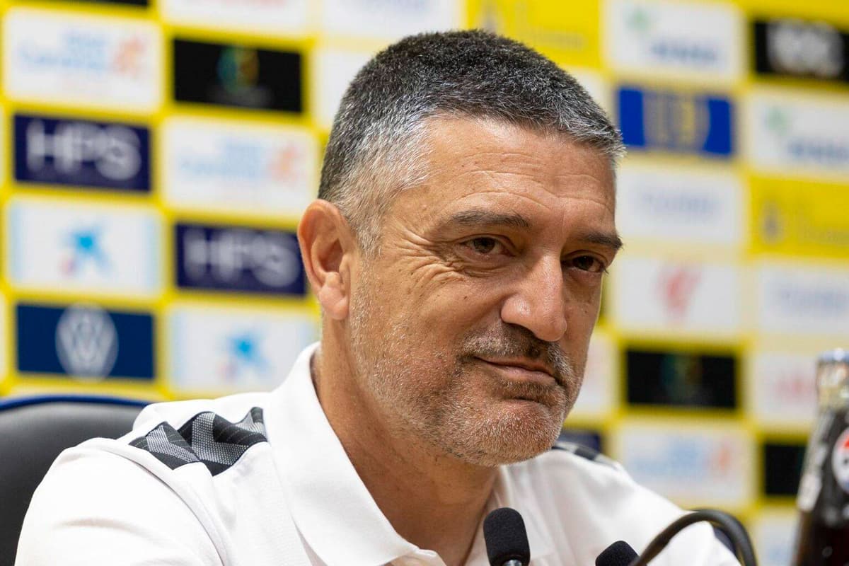 Español García Pimienta, nuevo entrenador del Sevilla para las dos próximas temporadas