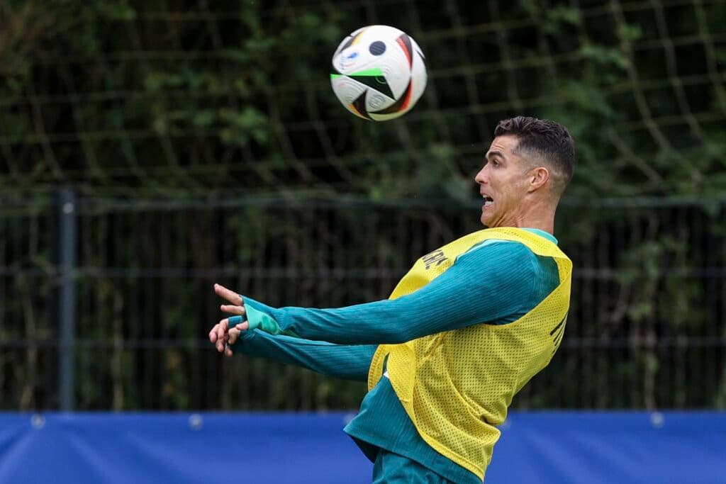 Cristiano-Schick, el desempate pendiente