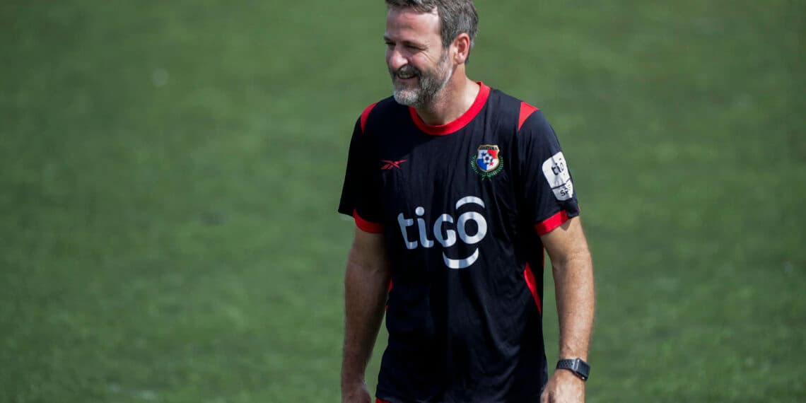 Panamá viaja a Atlanta tras un entrenamiento de sus suplentes
