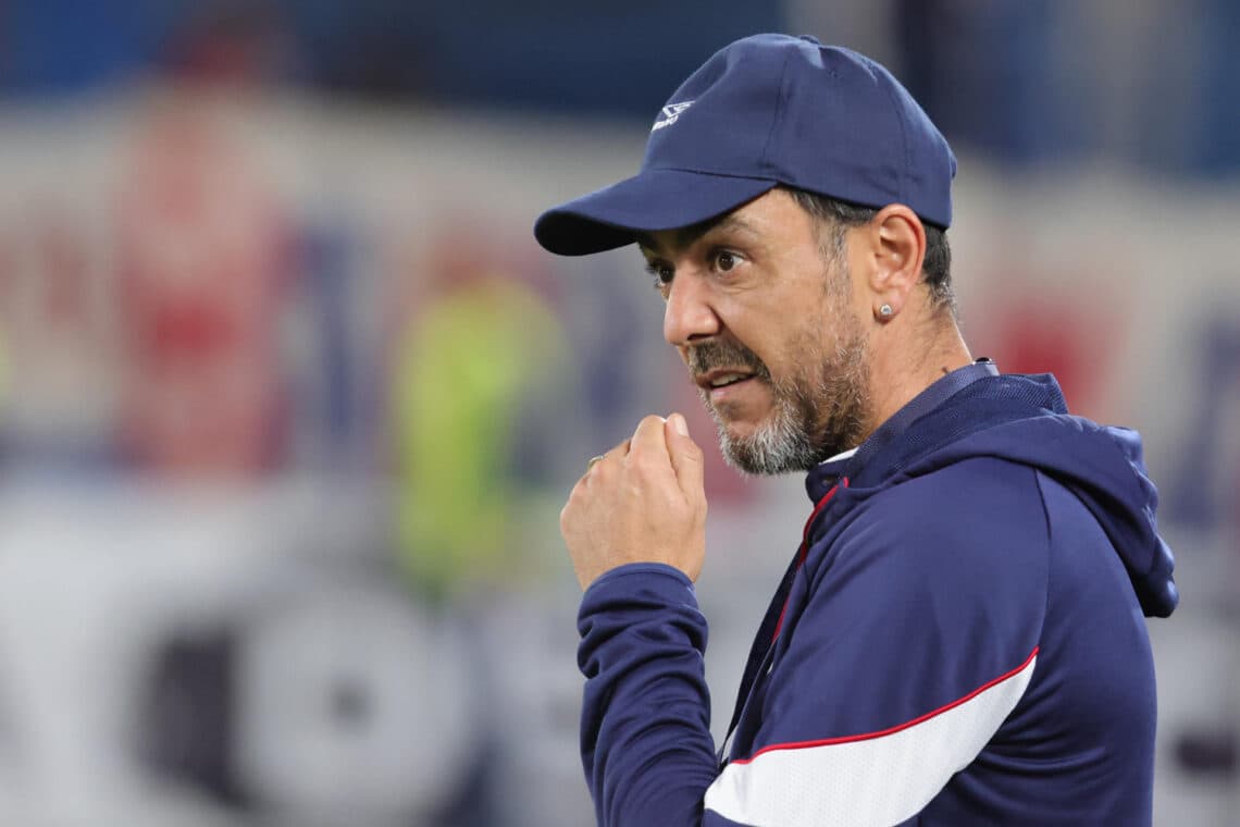Álvaro Recoba deja de ser el técnico del Nacional uruguayo