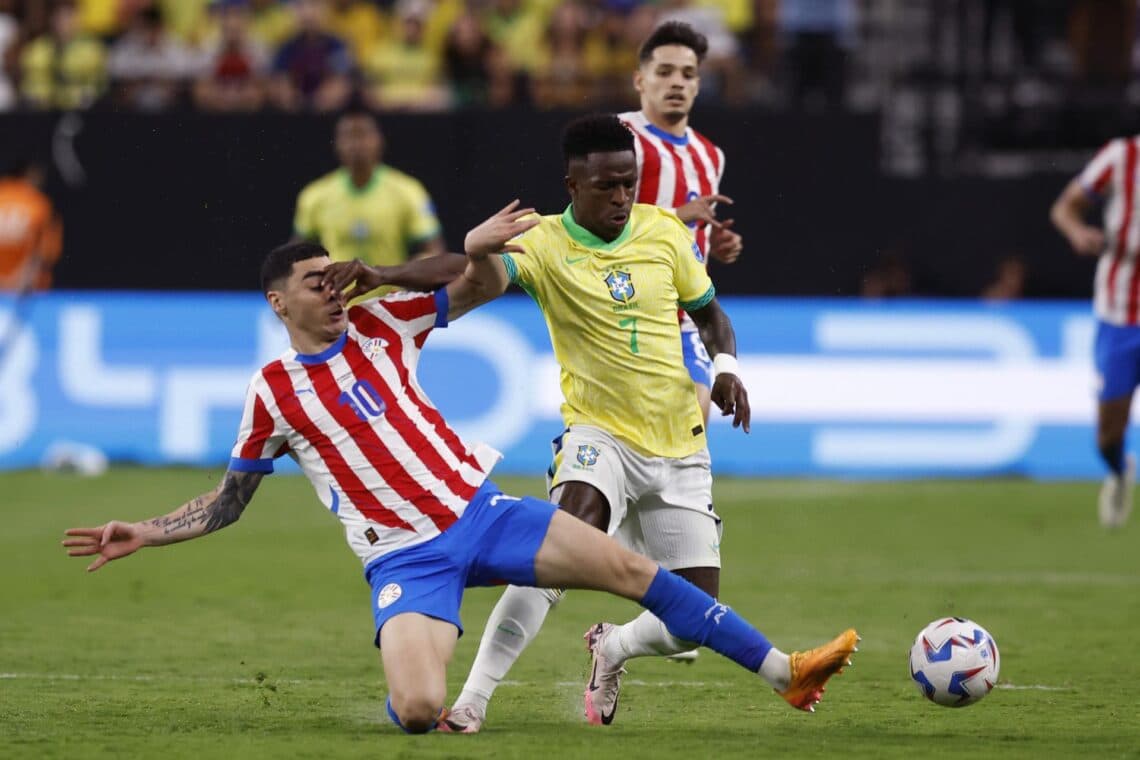 Vinicius se da su primer gran festín con la Canarinha