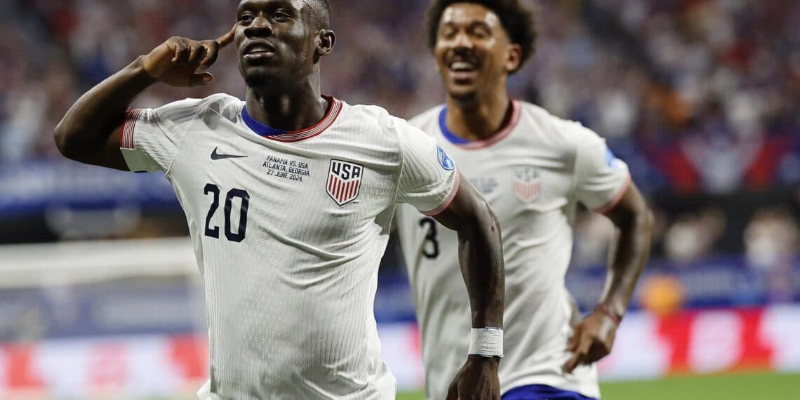 2-1. Panamá remonta y mete en un lío a Estados Unidos
