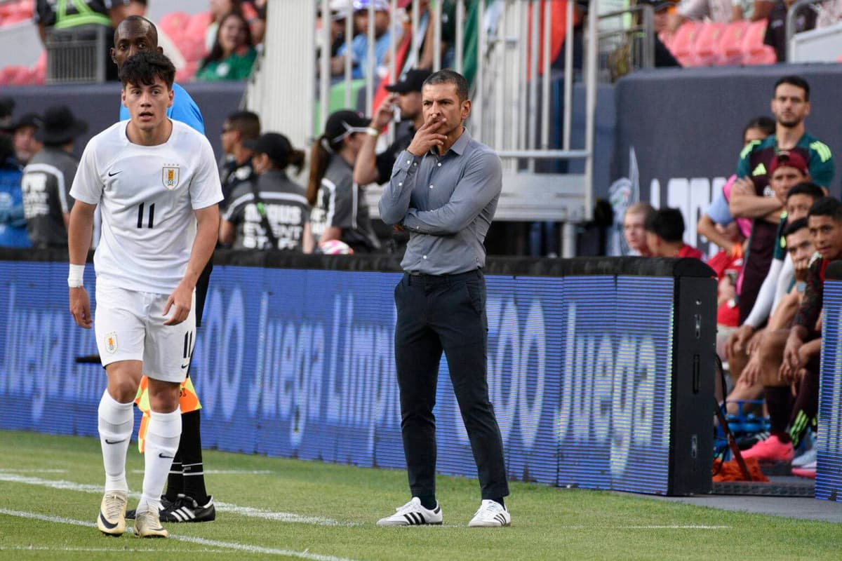 Mexicano Lozano pone en duda la continuidad de Edson Álvarez en la Copa América: «Es un golpe duro»
