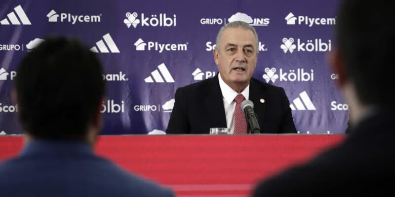 Costa Rica afronta la Copa América como otra etapa de su reconstrucción con el argentino Alfaro