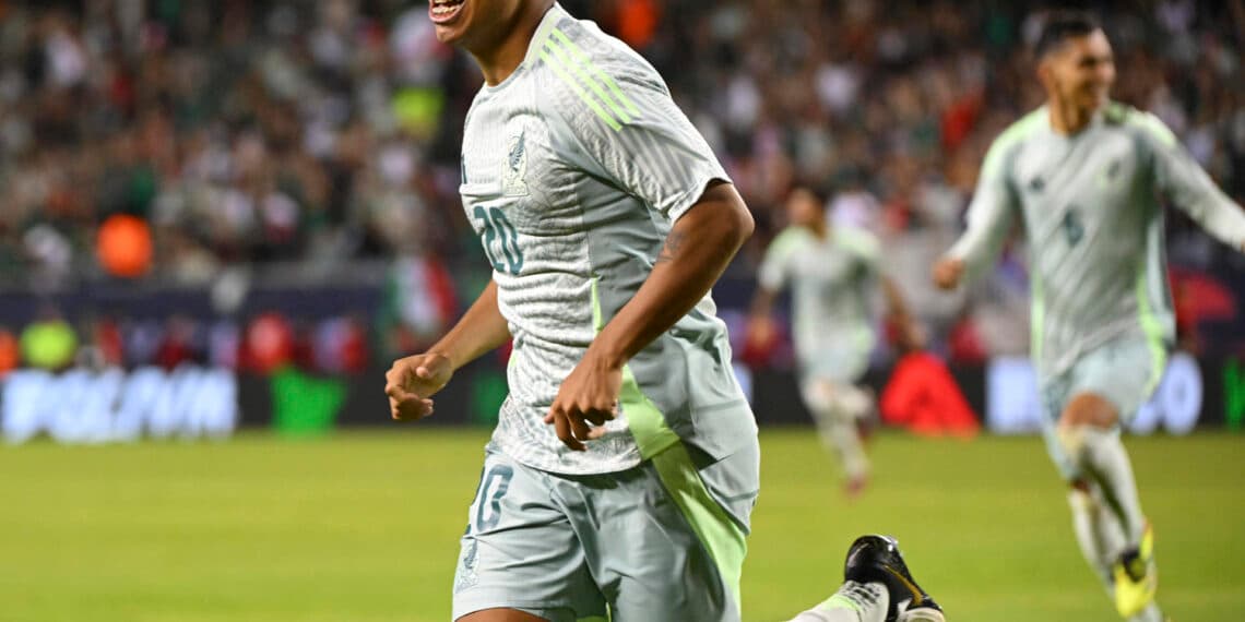 1-0. El mexicano Efraín Álvarez da el triunfo al Tri del futuro ante Bolivia