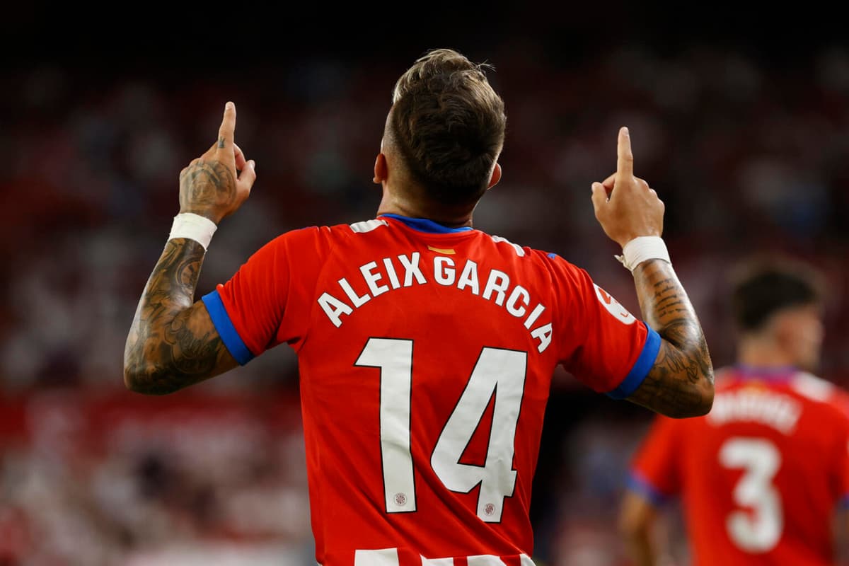 El español Aleix Garcia, traspasado al Bayer Leverkusen de Xabi Alonso