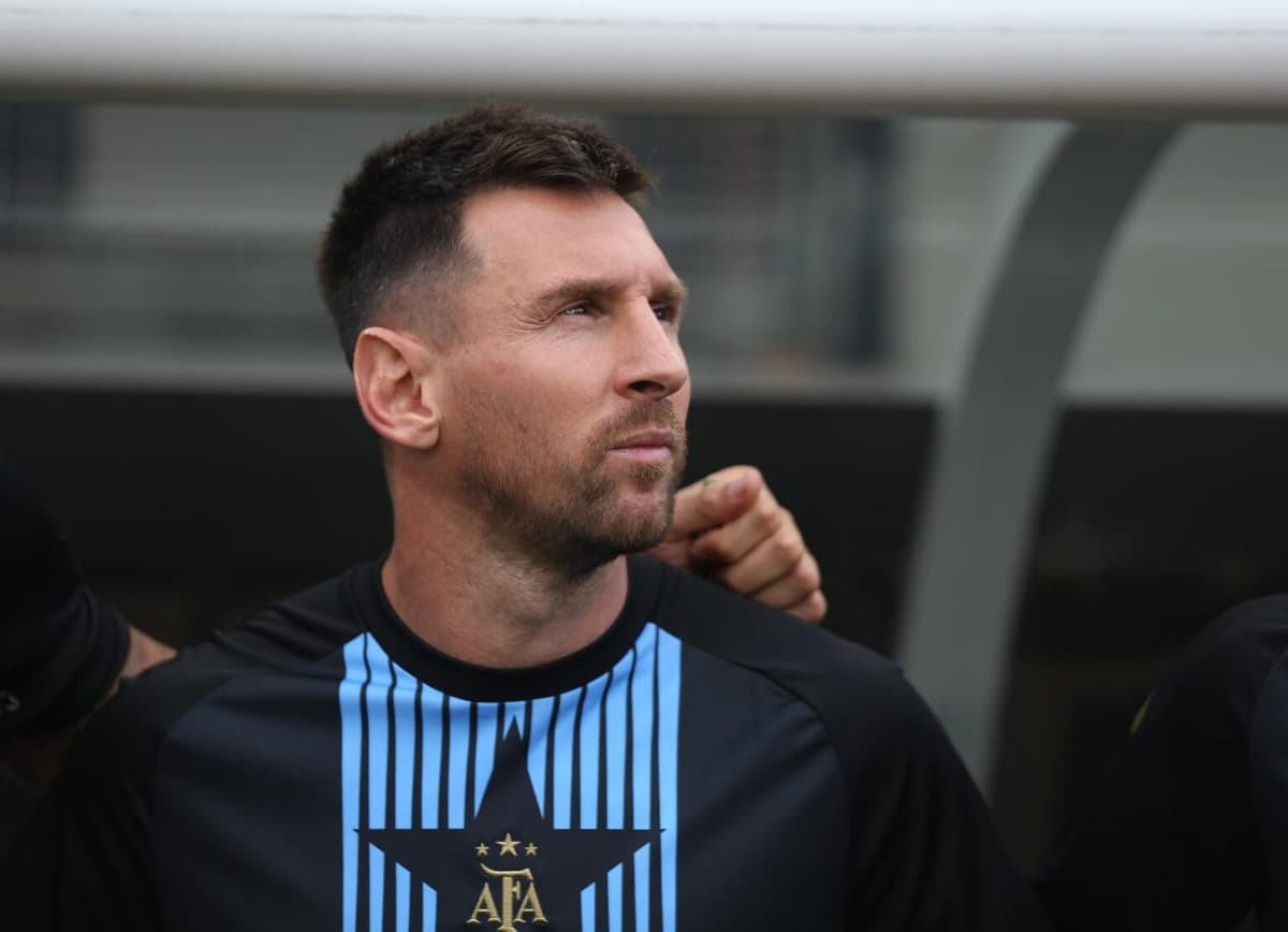 Argentino Messi “apenado” porque Maradona no pudo disfrutar el triunfo argentino en Qatar 2022