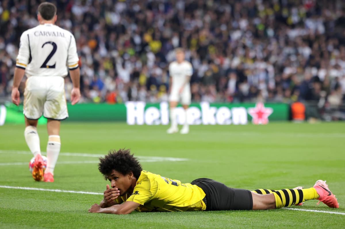 Así jugó el Borussia Dortmund: un rodillo que se topó con una vieja historia
