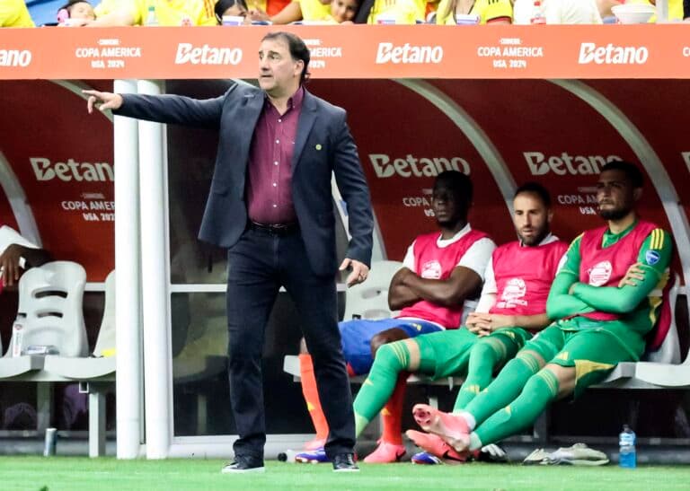 Colombiano Lorenzo dice que Colombia no debe subestimar a Costa Rica porque «dará lucha»