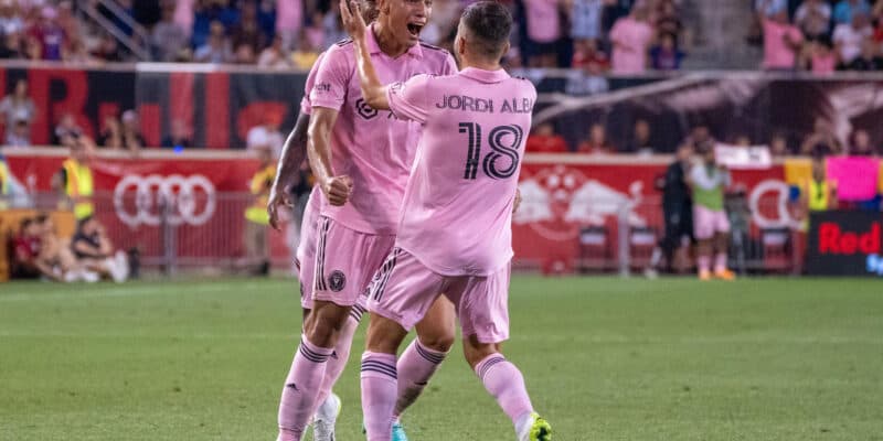 Latinos de Miami con 3 objetivos por alcanzar