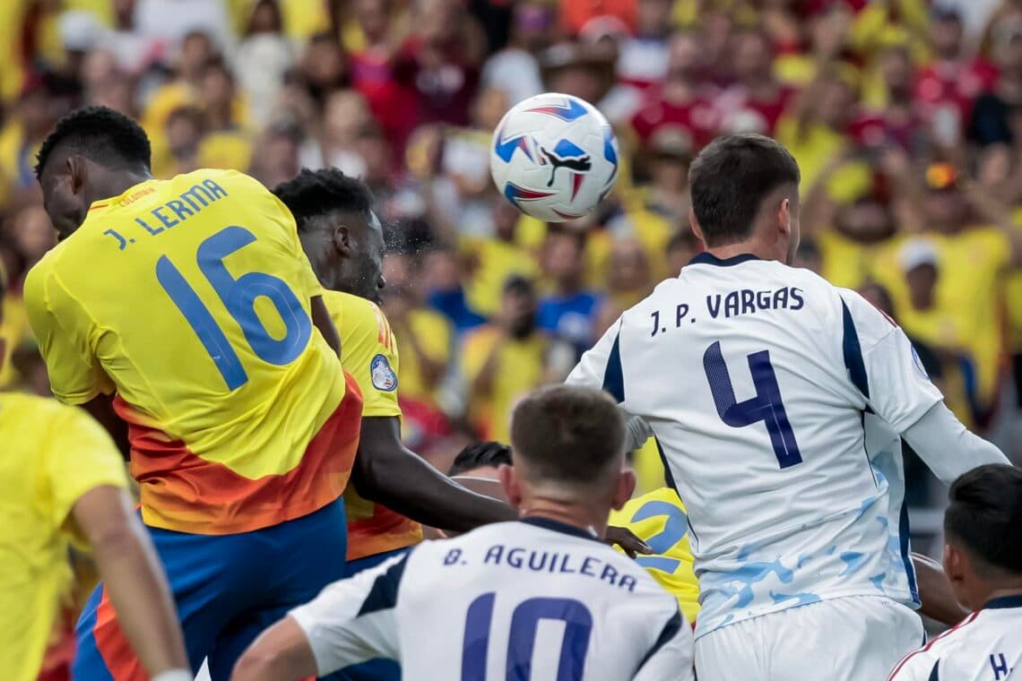 Colombia celebra por lo alto en la Copa América