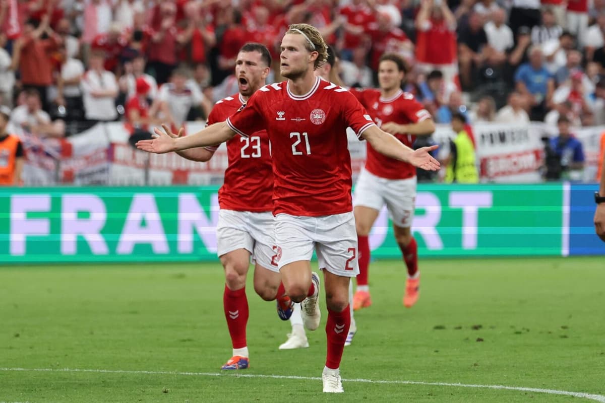 1-1. Inglaterra resiste a Dinamarca