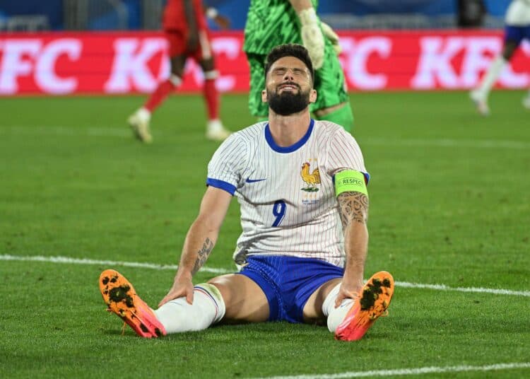 0-0. Francia se enreda de camino a Alemania