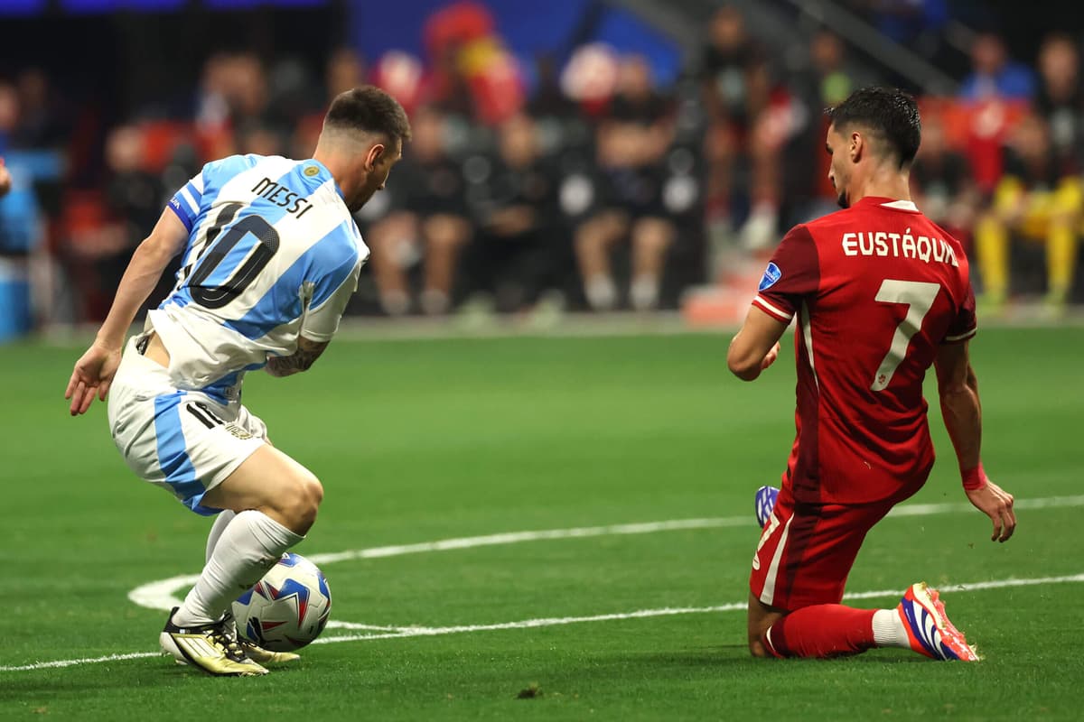 Canadá, con jugadores de origen latino, por la hazaña ante Argentina en la Copa América