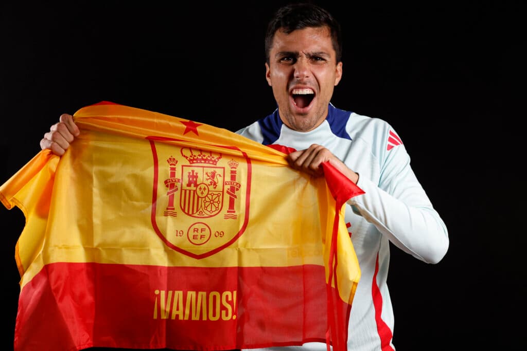 Español Rodri: «Ganar una Eurocopa con mi país es mucho más que un sueño»