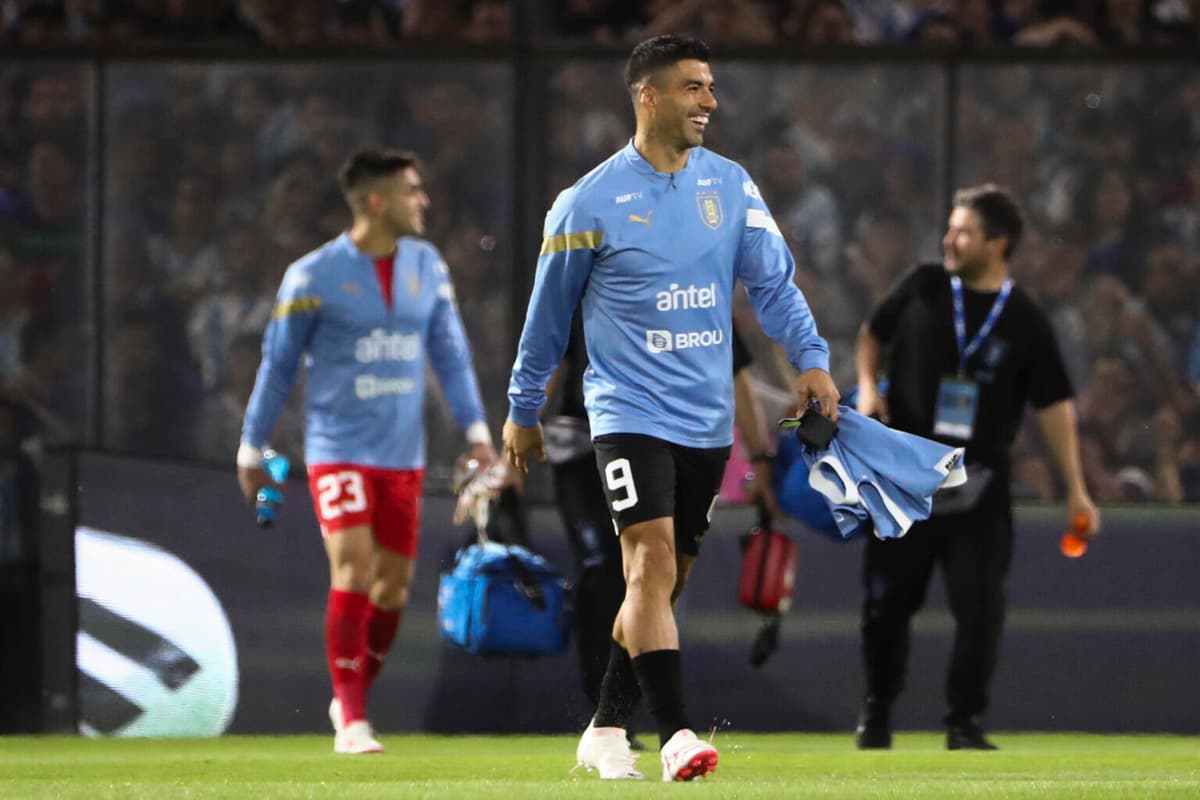 El uruguayo Luis Suárez, líder sin jugar