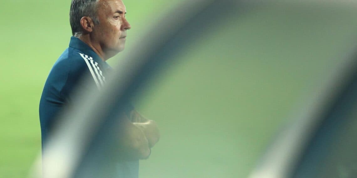 El español Torrent elogia designación de Aguirre y Márquez en la selección de México